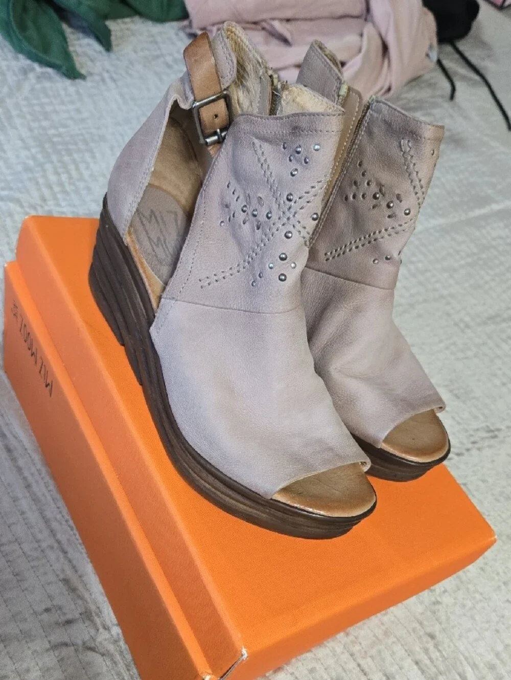 Miz Mooz Blush Open-Toe Wedge Booties 8.5